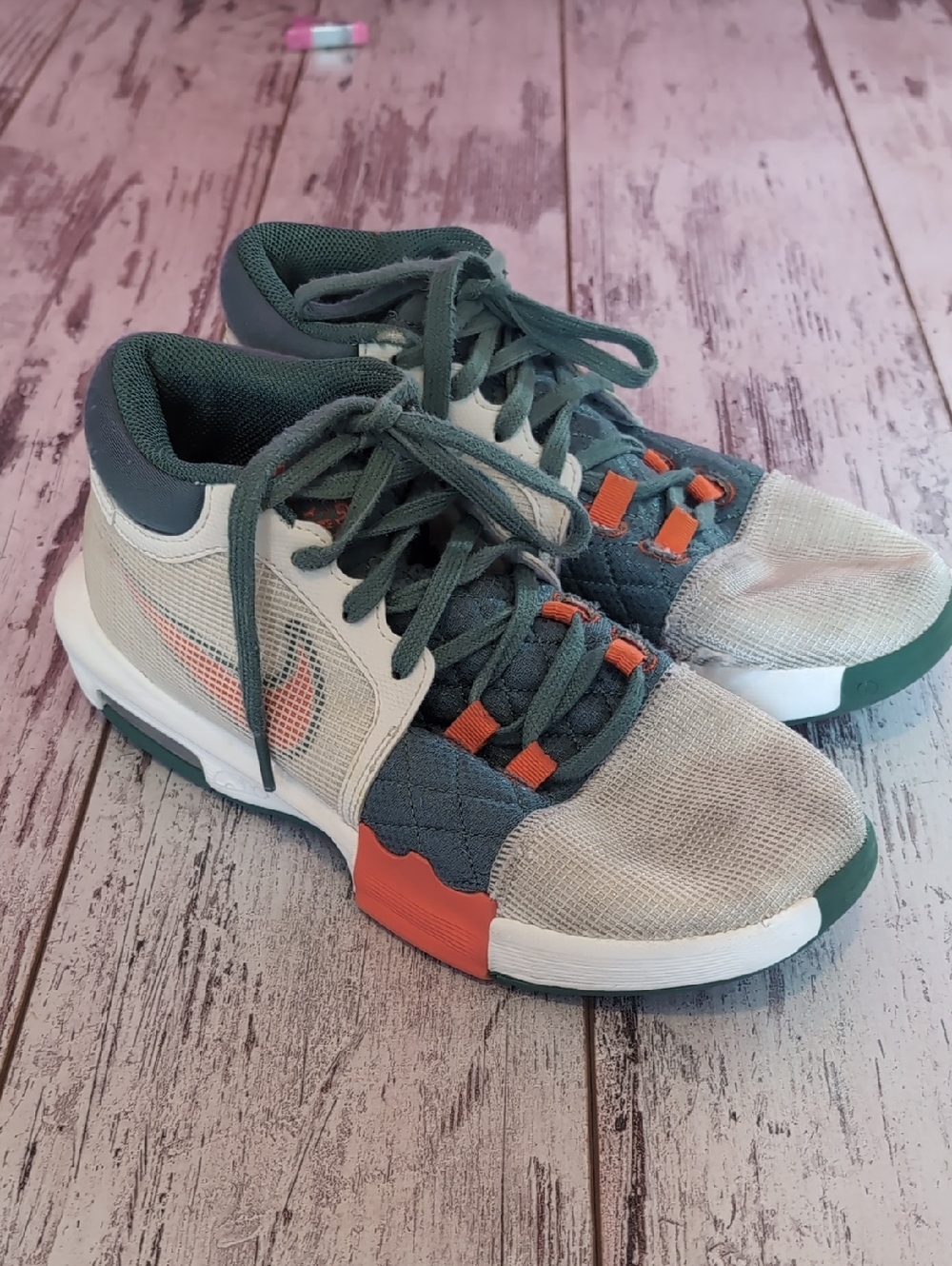 Nike Basketball Sneakers in Green, Cream & Orange